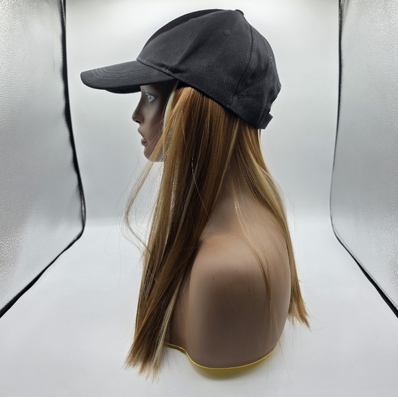 Light Golden Brown & Blonde Highlights Straight Synthetic Hat Wig - Picture 3 of 8